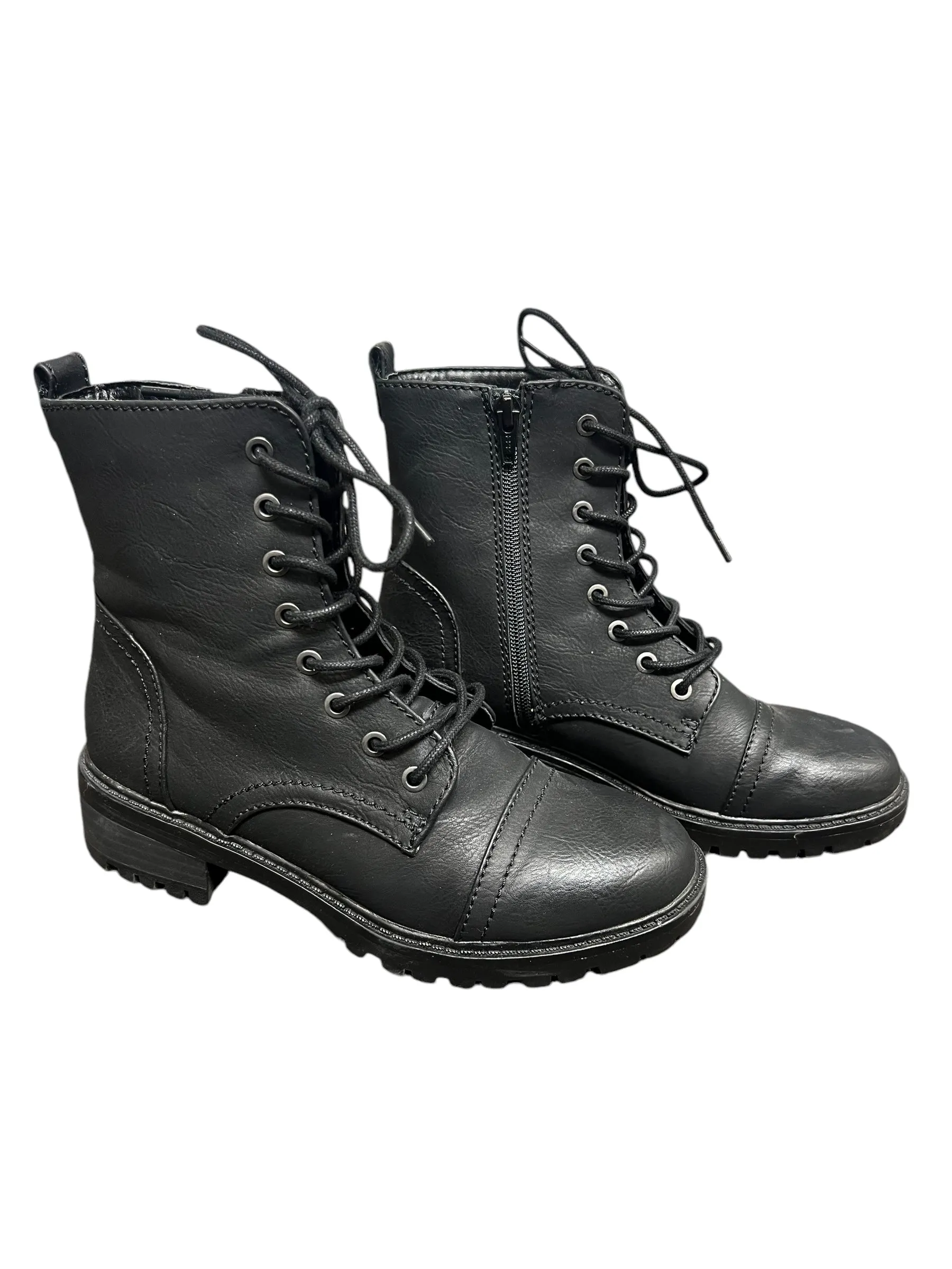 Boots Combat By Universal Thread In Black, Size: 6.5