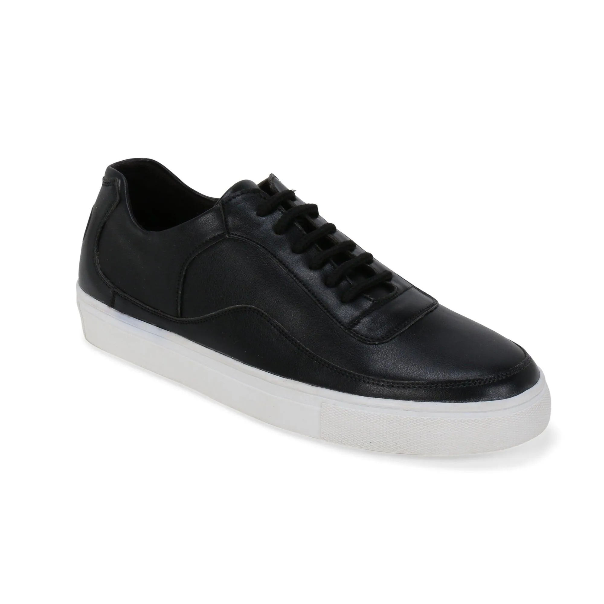 Denver Black Classic Lace Ups Sneaker