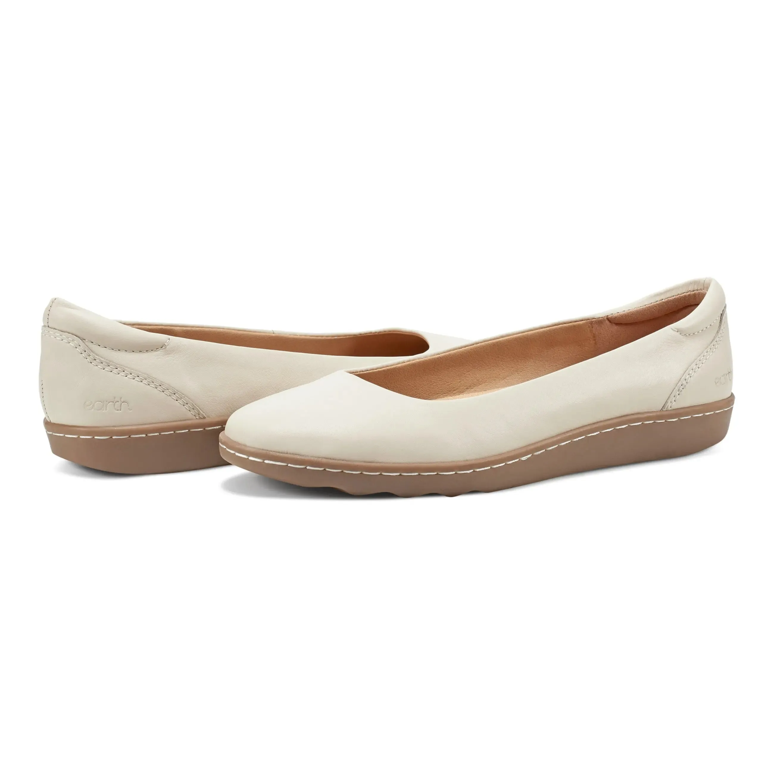 Landen Round Toe Casual Flats