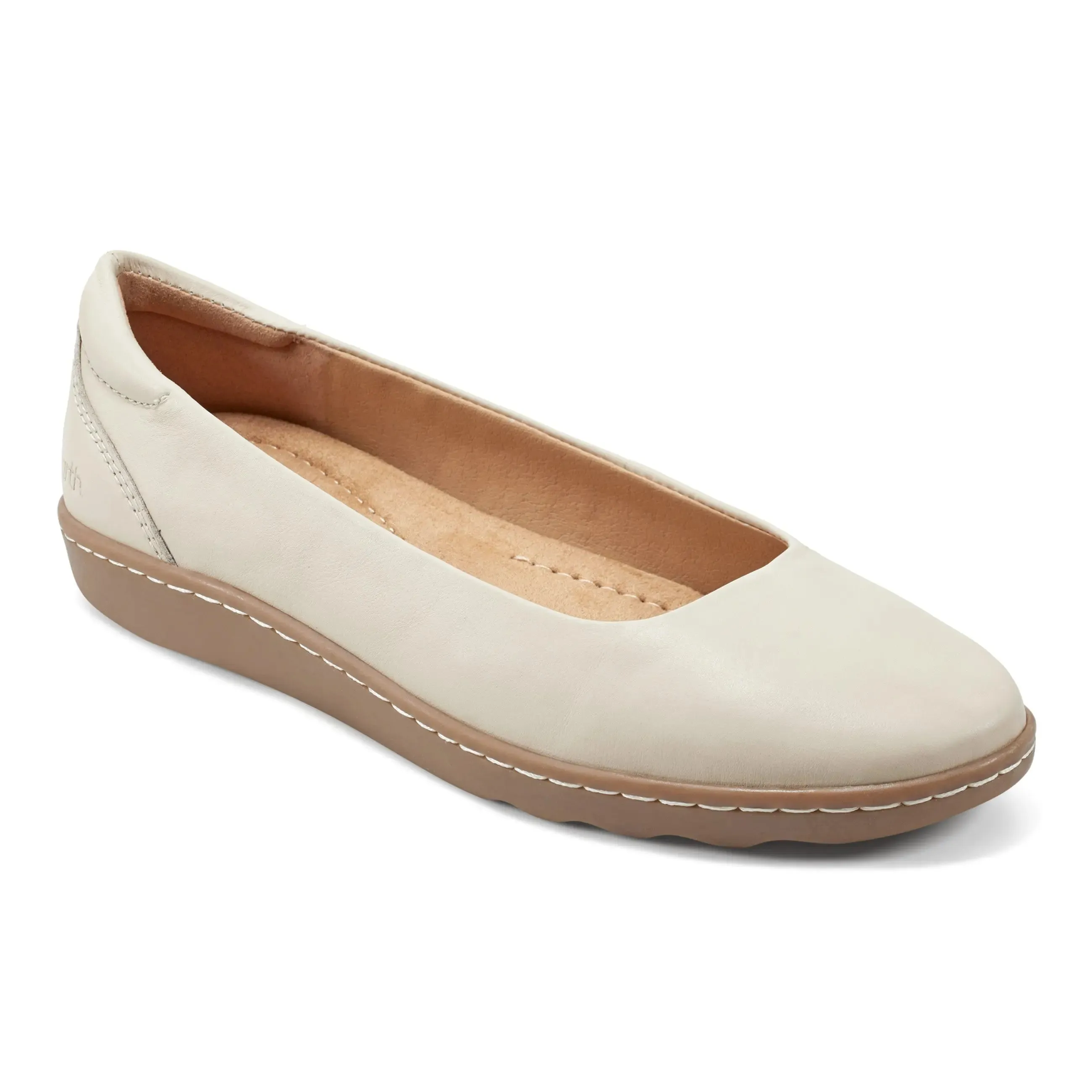 Landen Round Toe Casual Flats