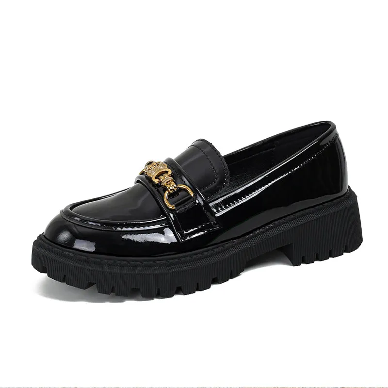 Women Chain Solid Glossy Leather Casual Loafers